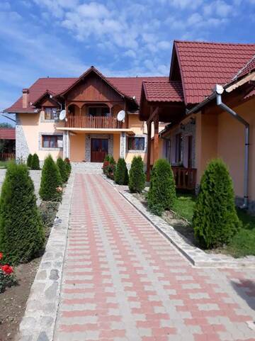 Фотографии Гостевой дом Pensiunea Casa Nina г. Кырцишоара (Румыния) №1 Фото Гостевой дом Pensiunea Casa Nina г. Кырцишоара 1